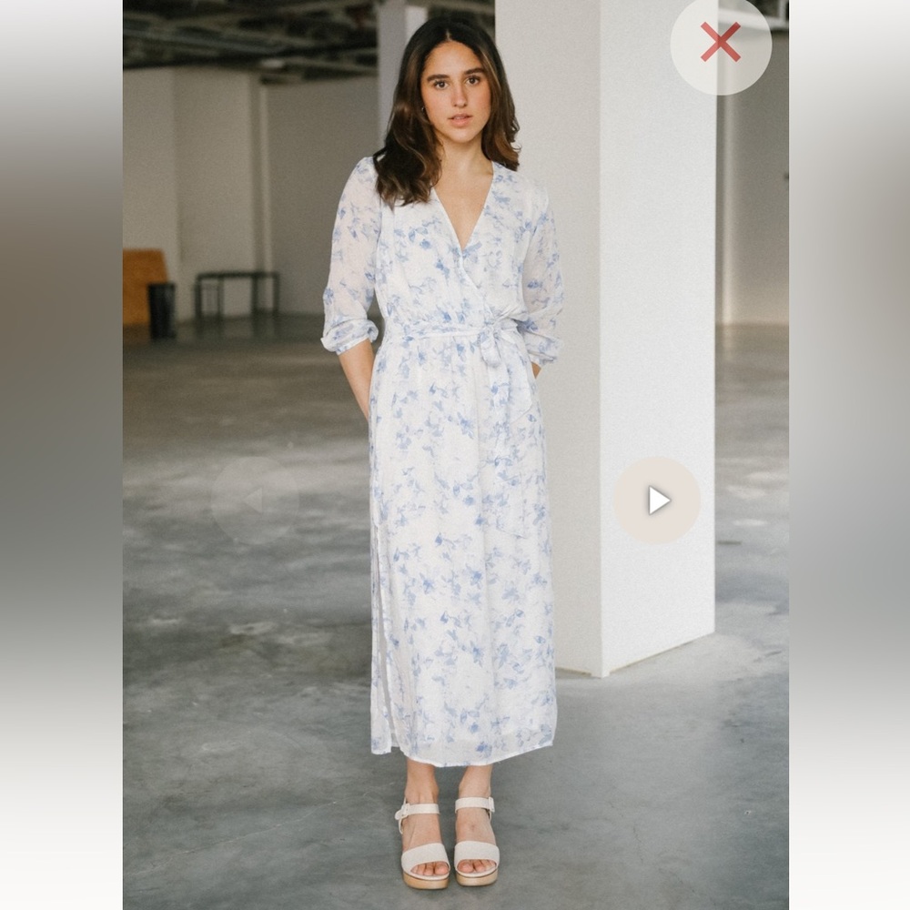 Bella Dahl Floral Blue and White Maxi Dress